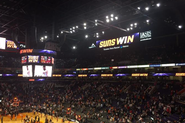 太陽(yáng)隊(duì)的主場(chǎng)是哪個(gè)體育場(chǎng)？